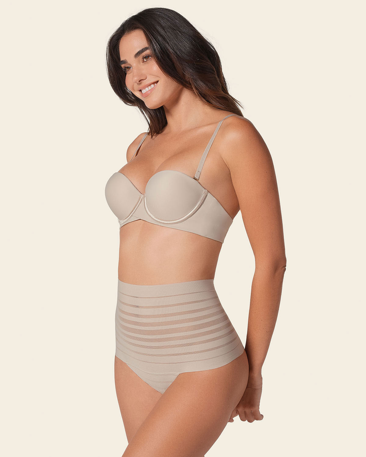 Daily Bra & UltraStripe Undetectable in Nude