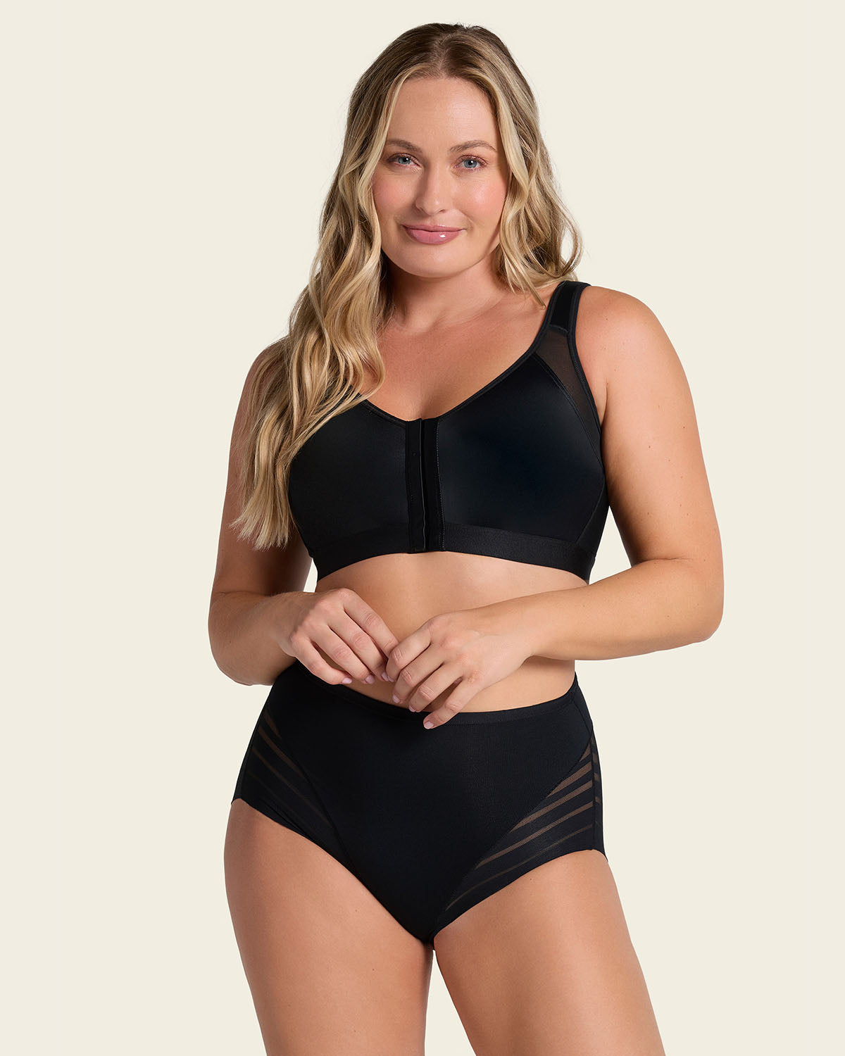 Everyday Bra + Stripe Undetectable Shaper Panty in Black