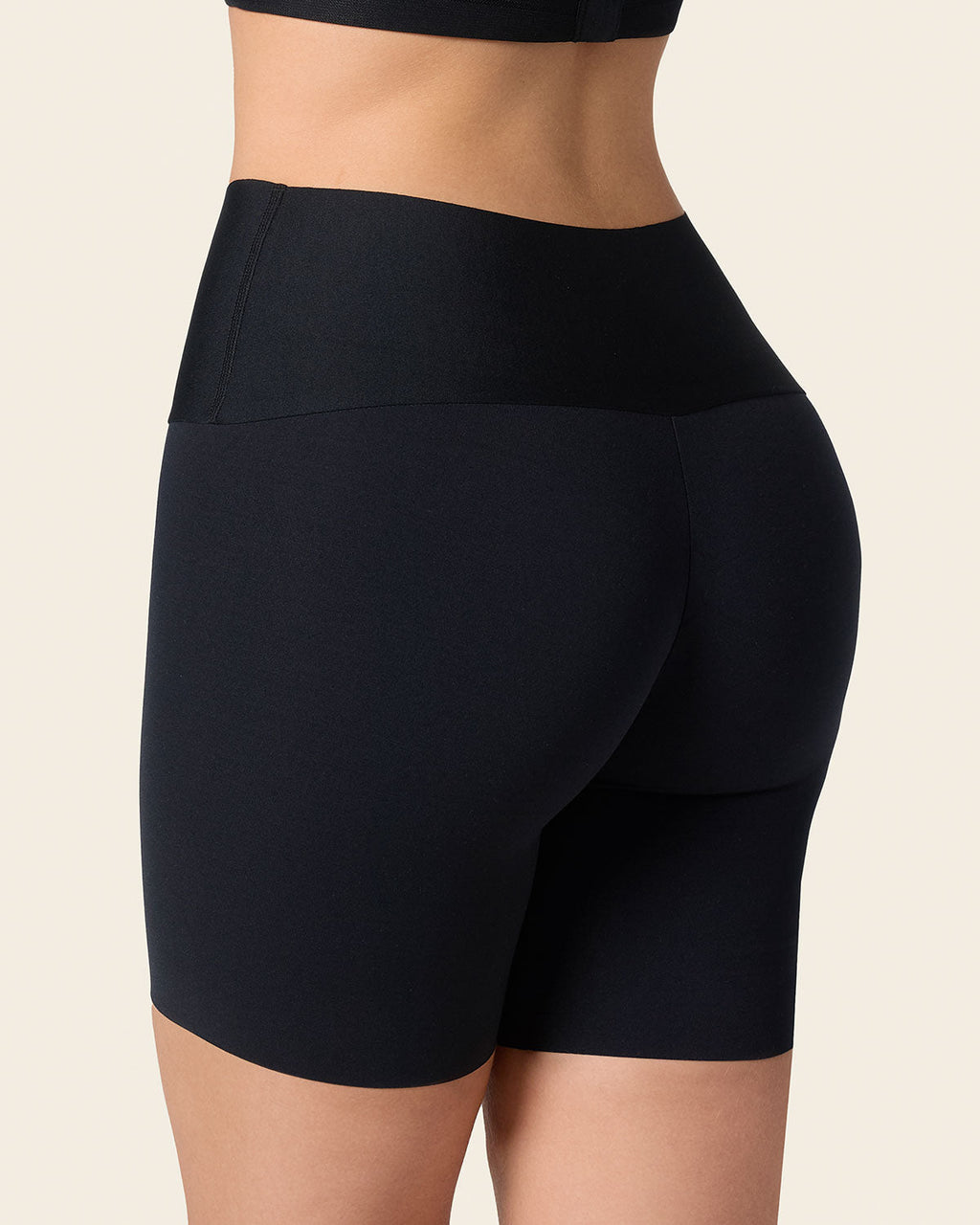 PowerStay Short + SmartShape Capri in Black