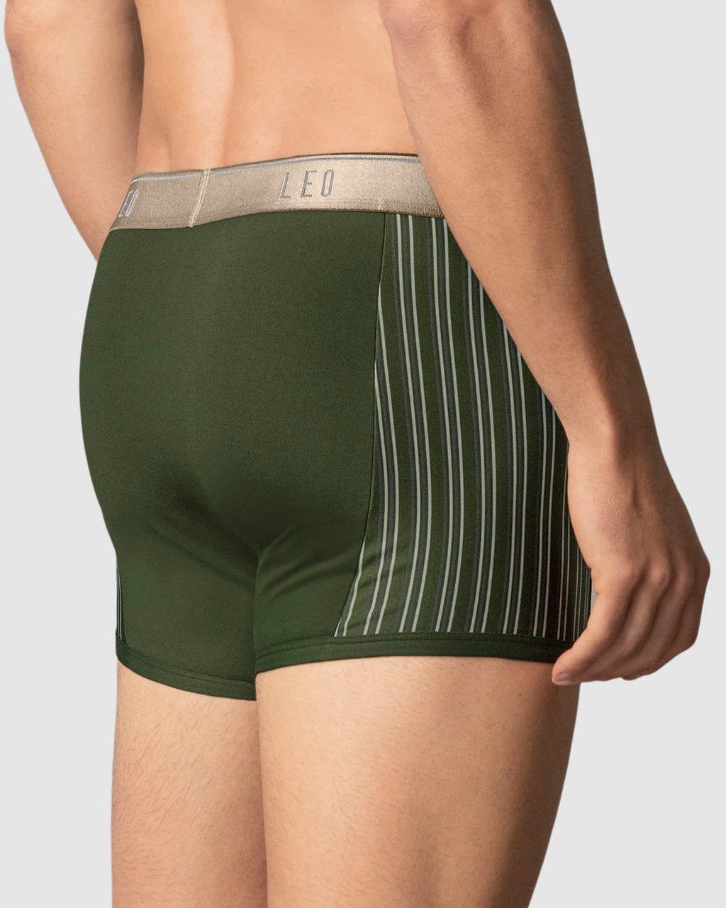 Perfect Fit Trunk with Contrast Details