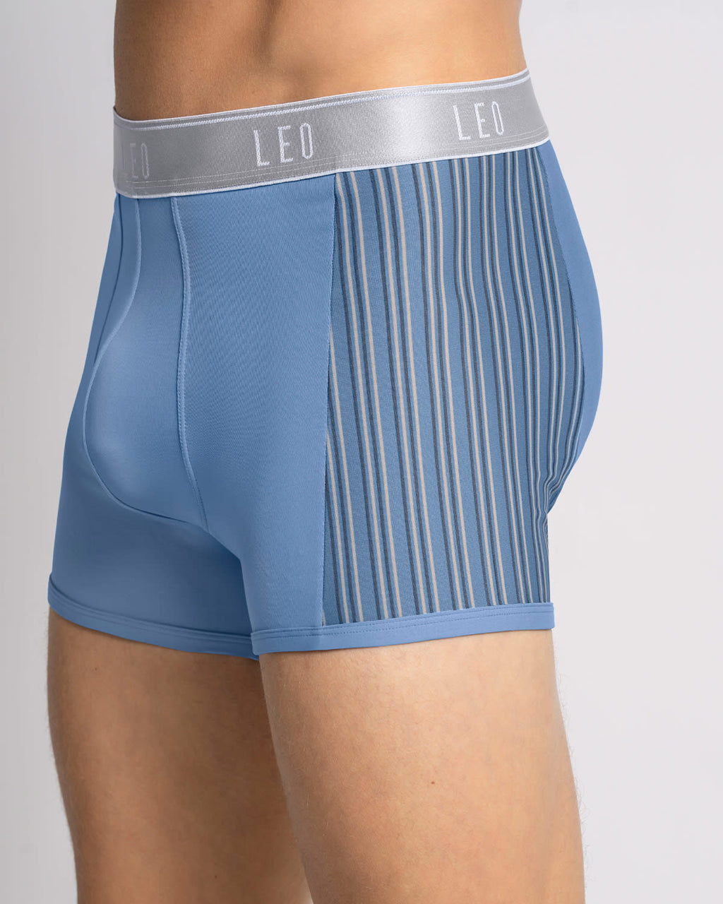 Perfect Fit Trunk with Contrast Details