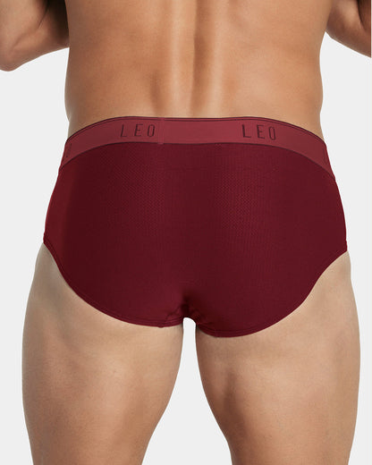 Ultra-Light Brief with Ergonomic Pouch