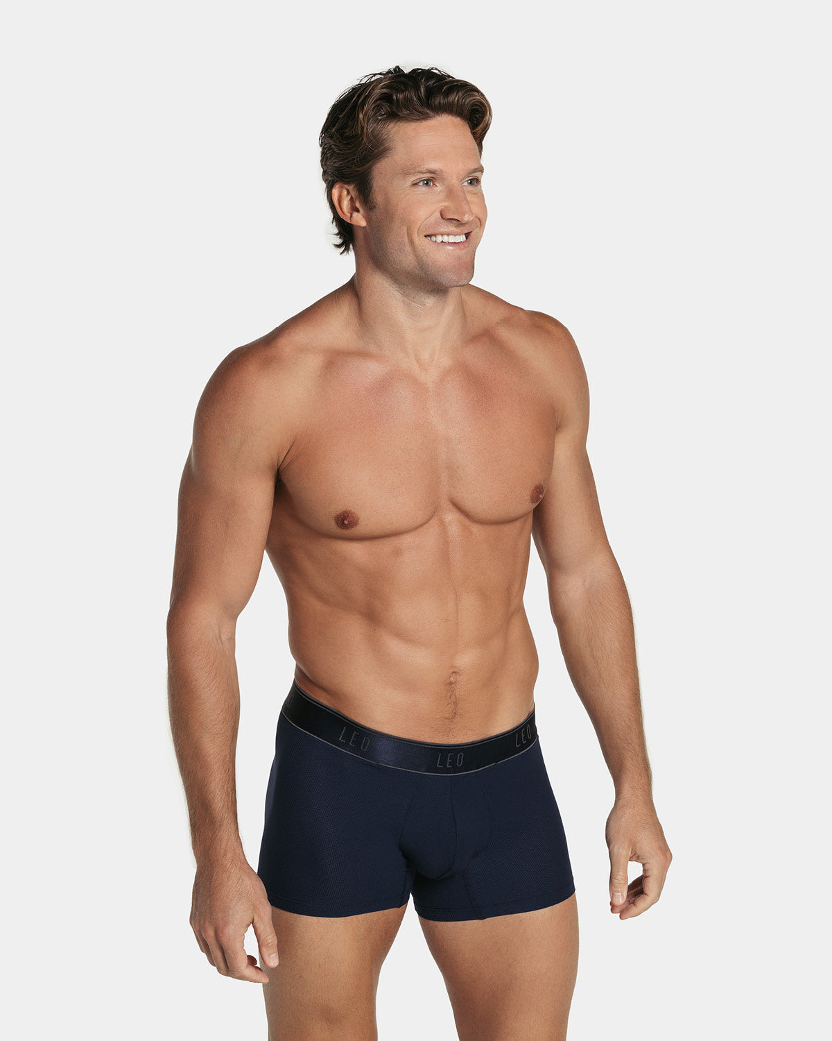 Ultra-Light Trunk with Ergonomic Pouch