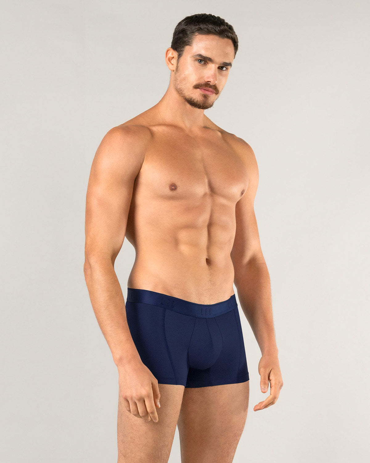 Supportive Super-Cool Trunk with Ergonomic Pouch