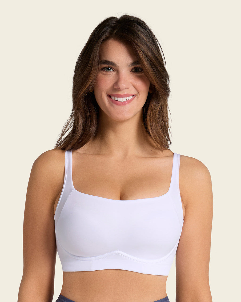 Everyday Bra + Stripe Undetectable Shaper Panty in White