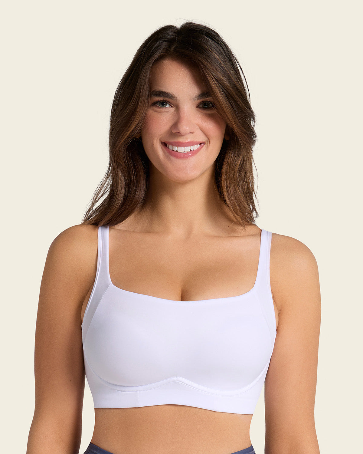 Everyday Bra + Stripe Undetectable Shaper Panty in White