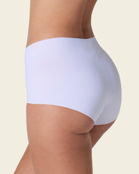 000 White